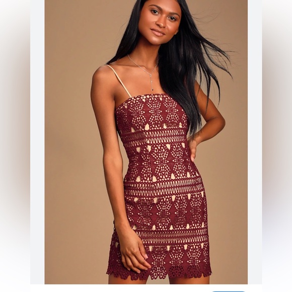 Lulus Dresses & Skirts - Lulu's Strapless Burgundy Beauty and Lace Dress Medium
